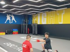 -成杰格斗·拳击·柔术·防身术(建设路店)