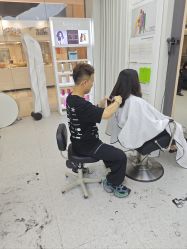 -M² LAB HAIR SALON