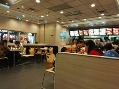大堂-肯德基(盘龙奥莱店)