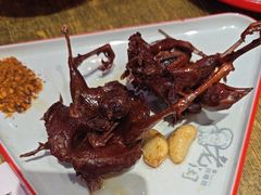 -老闵田螺馆·南昌特色小炒(梦时代店)
