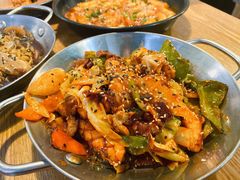 鱿鱼炒五花肉-富乐满韩国正宗炸鸡韩国料理(虹泉路店)