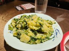 -东口码头·烧鸽子·鱼头泡饼·地方菜(金鹰悦城店)