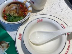 -三人行骨头王火锅(长寿店)