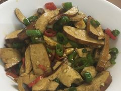 小炒香干-花间酒庭院餐厅(谷山店)