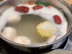 -呷哺呷哺 黄金牧场 (新中关购物中心店)
