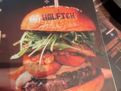 -半吨 Halfton&Friends(车公庙店)