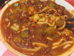 新疆炒米粉-西域阿里马新疆菜·清真(桂花路店)