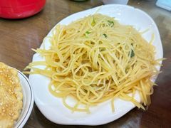 -鲁南仔·滕州炒鸡(经三路店)