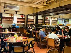 -肆海小川菜酒馆Wine Bistro (青年路店)