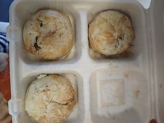 咖啡果仁月饼-龙华素斋(龙华路店)