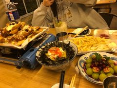 -夏星酒馆(剑桥公社店)