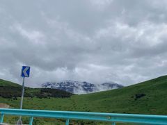 -亚拉雪山风景区