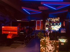 -嗨翻Hi-Fun竞技主题乐园·蹦床亲子生日轰趴(国光1937店)