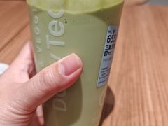 -瑞幸咖啡(凯德龙之梦莘庄店)