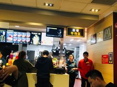 -麦当劳(华融店)