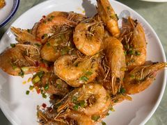 -三亚火车头万人海鲜广场