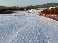 -华彬猛犸滑雪场
