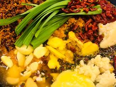 -周幺妹重庆老火锅(银泰城总店)