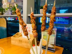 现穿羊肉串-莲香西域·正宗新疆菜(龙华店)