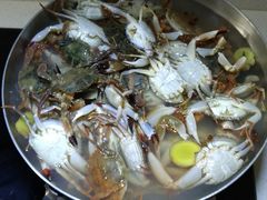 -霞涌市场海鲜摆卖区