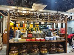 自助取餐区-黄桷树曹家私房菜(江与城店)