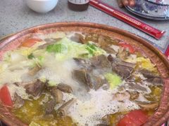 -阿婆情腊排骨火锅(金虹路店)