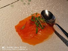 三文鱼温泉蛋配鱼子-Solo(衡山路店)
