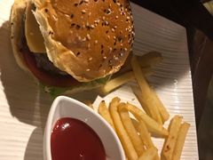 培根芝士汉堡-Cactus墨西哥仙人掌餐厅