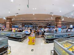 -永旺黄岛购物中心