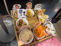 -菌自由丨野生菌火锅特色庭院餐厅(丽江古城店)