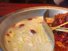 -袁老四重庆老火锅(桐梓坡店)