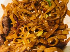 -新大咀港式茶餐厅(宝山万达店)