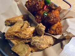 炸鸡翅一半一半-富乐满韩国正宗炸鸡韩国料理(虹泉路店)