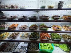 自助取餐区-马路牙子地桌烤肉(工体店)