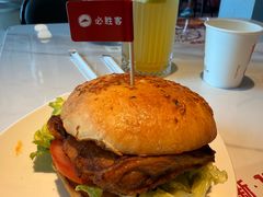 -必胜客(欧亚卖场店)