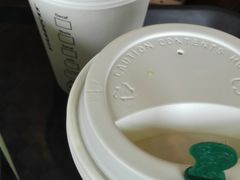 -星巴克臻选(盐城金鹰聚龙湖店)