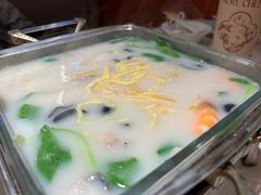 青叶一锅鲜-青叶202都市餐厅(迪诺水镇店)