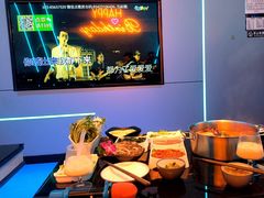 -唯爱KTV聚会餐厅(仙林东城汇店)