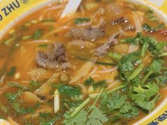 -粉小主·贵州酸汤牛肉粉(南京仙林金鹰店)