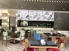 -筠咖啡西餐厅(上海国展宝龙丽筠酒店)