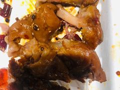 -盒马鲜生(红莲店)