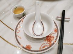餐具摆设-稻香酒家·33年老字号·港式粤菜(富邦中心店)