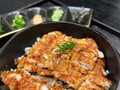 一鳗三吃-玄白·炭烤活鳗(上海首店)