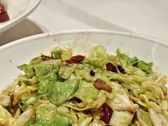 腩肉炝莲白-椒爱水煮鱼川菜(CBD万达店)