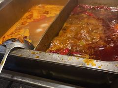 -百年川椒重庆老火锅(光谷店)