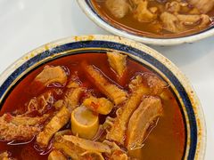 -邱芳粉店(迎宾大道旗舰店)