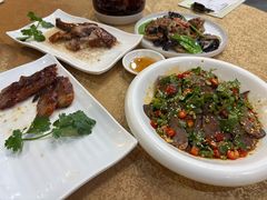-一品美食城(石碣序伦小学店)