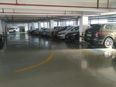 -淞虹路P+R停车场