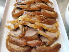-阿瓦山寨·湘菜现炒·剁椒鱼头王(咸阳总店)