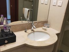 -上海如意智慧酒店(上海科学院店)